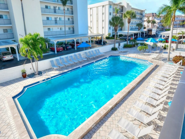 Siesta Key Vacation Condo Two Bedrooms Sleeps Four